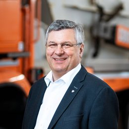 Fuhrparkmanagement? Ihr Ansprechpartner heißt Comtec. Fuhrparkmanagement? Ihr Ansprechpartner heißt Comtec.